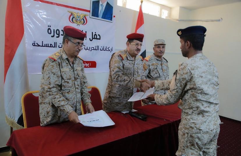 وزير الدفاع خلال الحفل