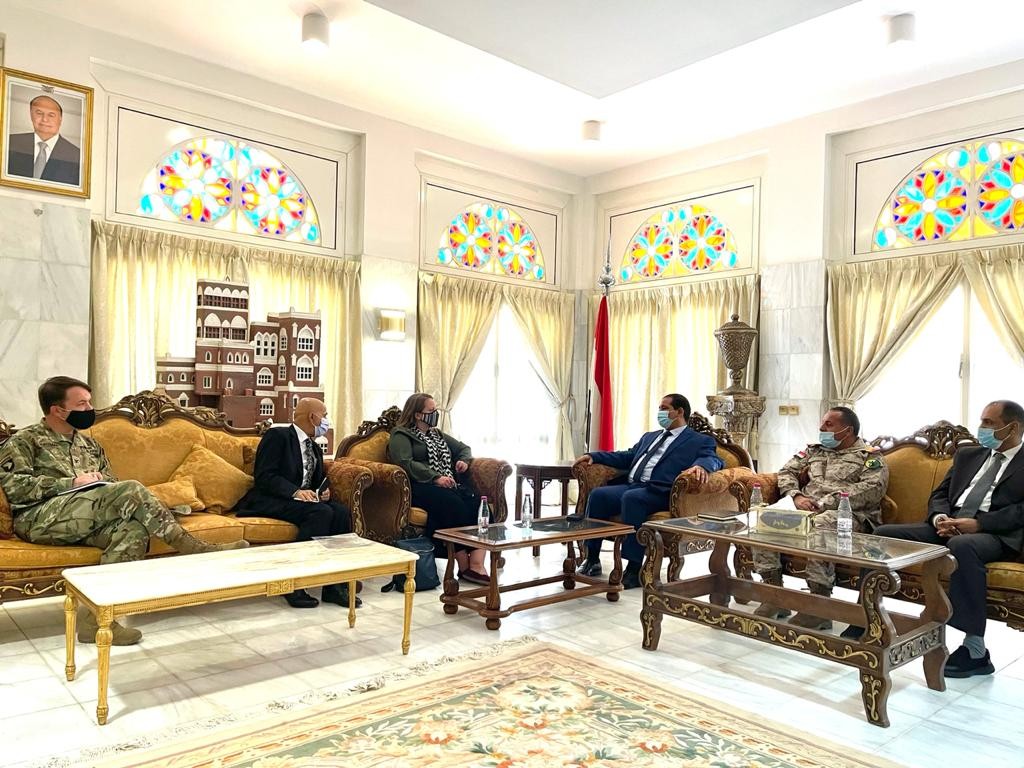 وزير الداخلية خلال اللقاء