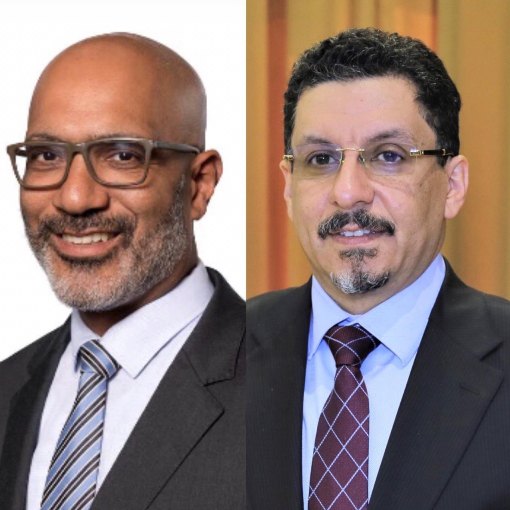وزير الخارجية مع السفير الهولندي