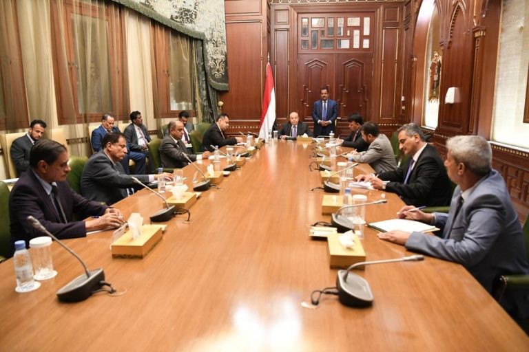 فخامة الرئيس خلال الإجتماع