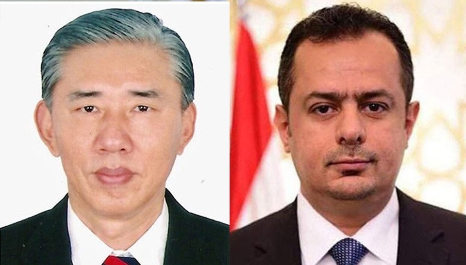 رئيس الوزراء مع السفير الصيني