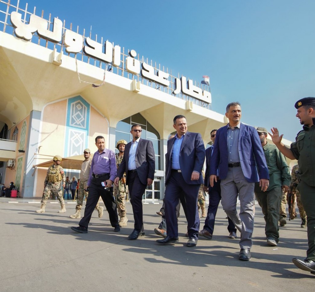 رئيس الوزراء خلال الزيارة التفقدية