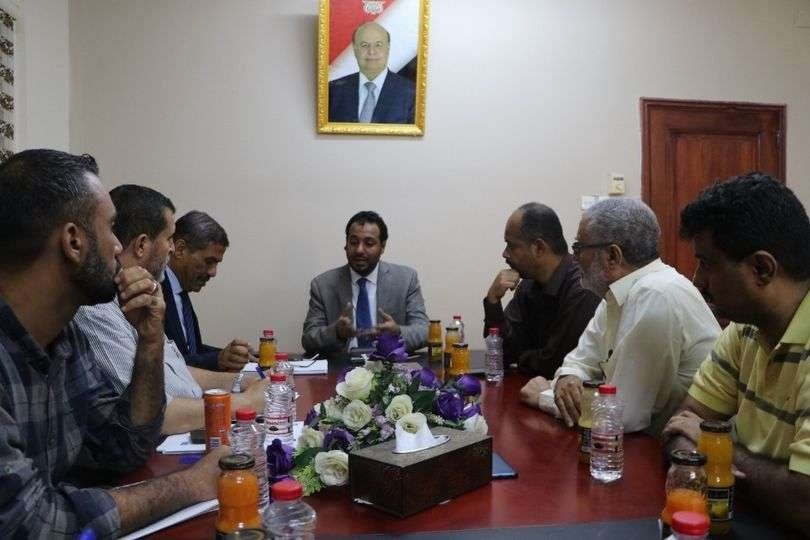 وزير التربية والتعليم خلال اللقاء