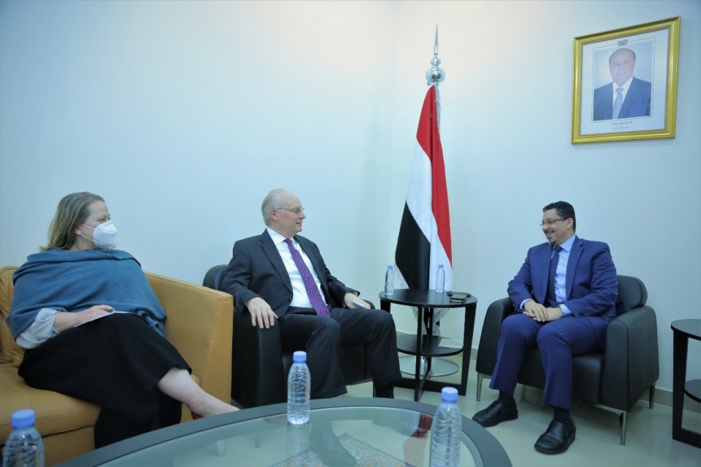 وزير الخارجية خلال اللقاء