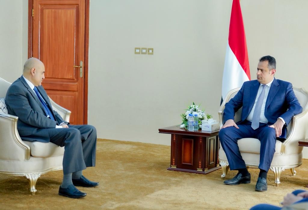 رئيس الوزراء خلال اللقاء