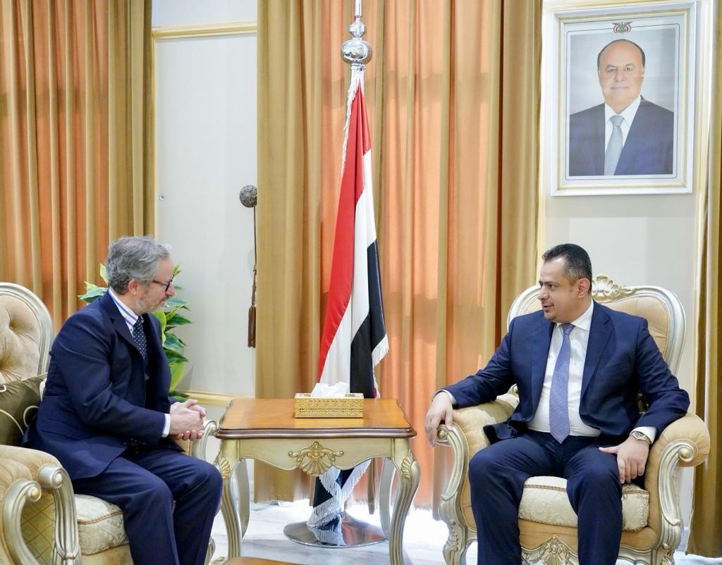 رئيس الوزراء خلال اللقاء