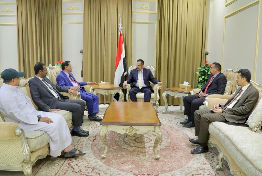 رئيس الوزراء خلال اللقاء