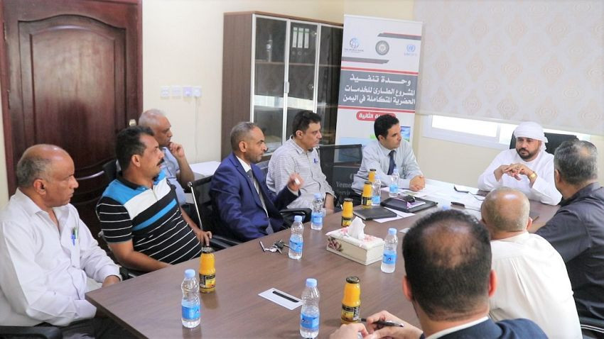 وزير الأشغال خلال الاجتماع