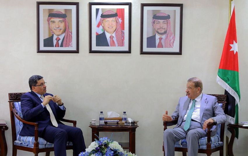وزير الخارجية خلال اللقاء