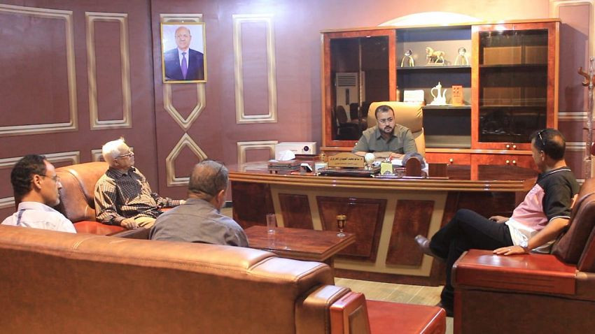 وزير الأشغال والطرق خلال اللقاء