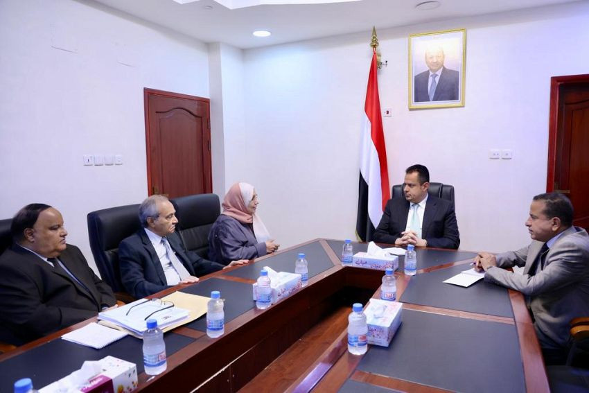رئيس الوزراء خلال اللقاء