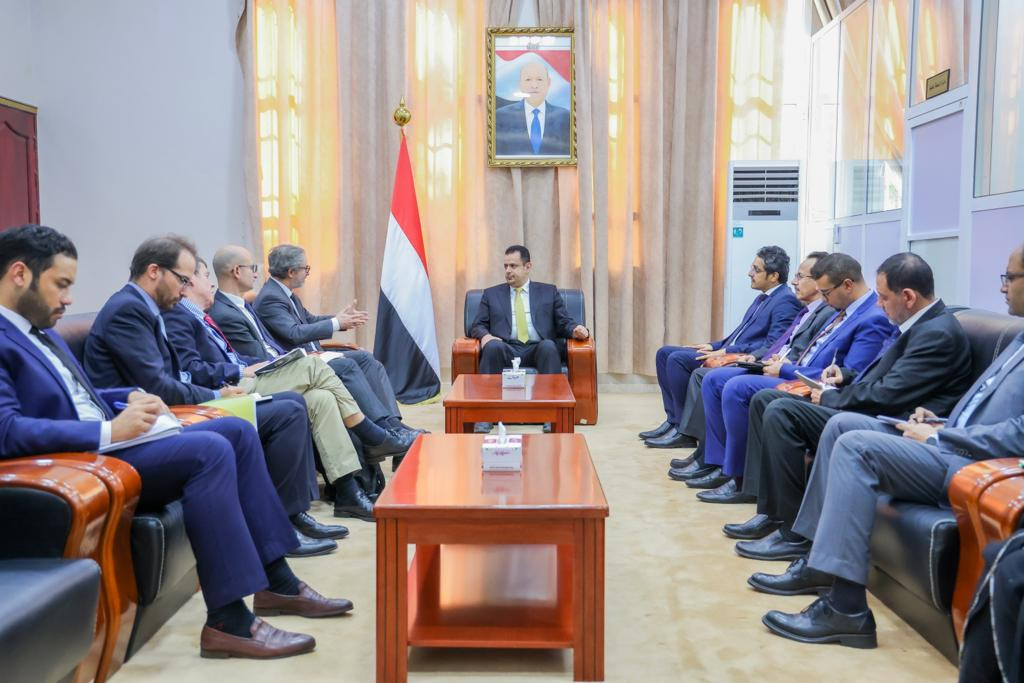 رئيس الوزراء يستقبل في عدن بعثة وسفراء عدد من دول الاتحاد الأوروبي