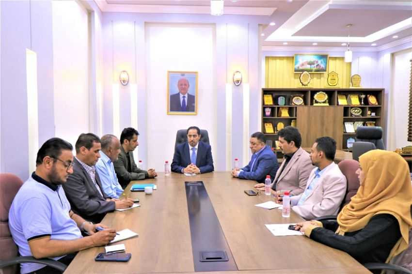 وزير الشباب والرياضة خلال اللقاء