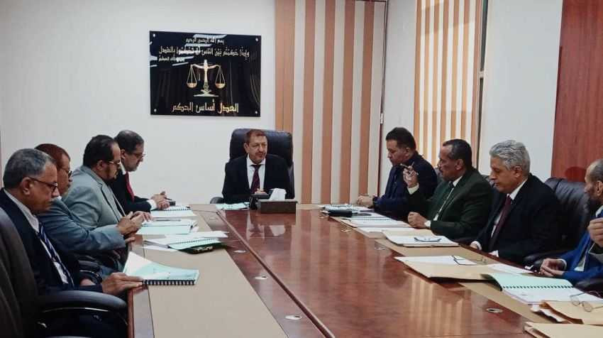 رئيس مجلس القضاء الأعلى خلال اللقاء