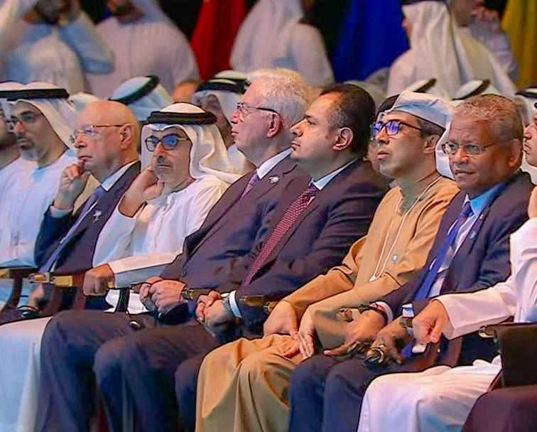 رئيس الوزراء خلال المشاركة