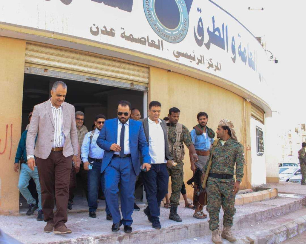 وزير الاشغال والطرق
