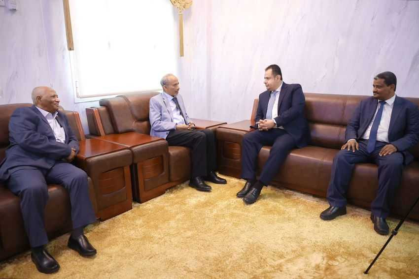 رئيس الوزراء خلال اللقاء