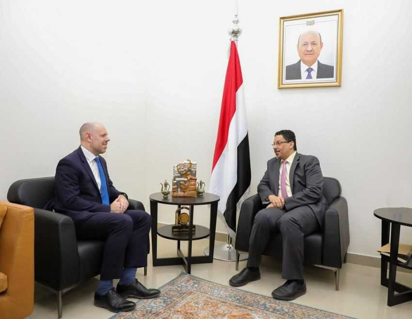 وزير الخارجية خلال اللقاء