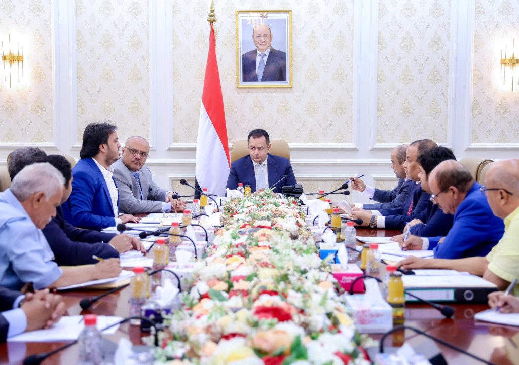 المجلس الأعلى للطاقة يعتمد عدداً من الإجراءات لمعالجة أوضاع الكهرباء في عدن والمحافظات المحررة