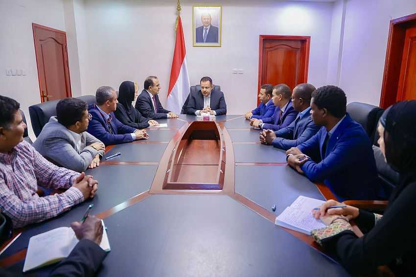 رئيس الوزراء خلال اللقاء