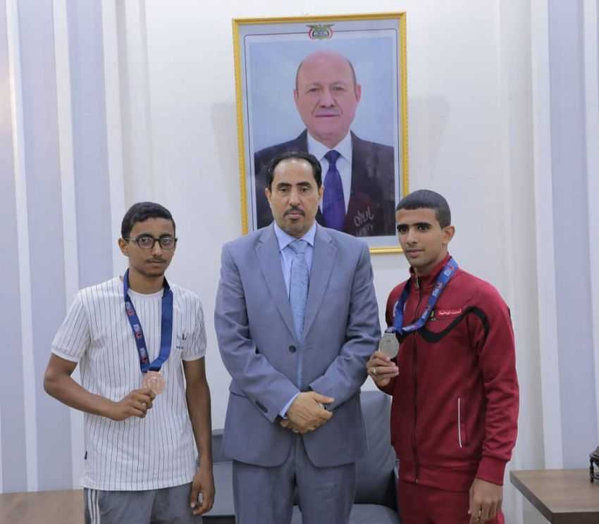 تكريم وزير الشباب والرياضة للاعبي نادي شباب الميسمير