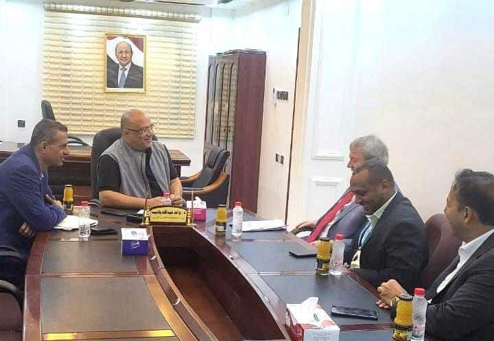 لقاء وزير التخطيط مع ممثل اليونيسيف
