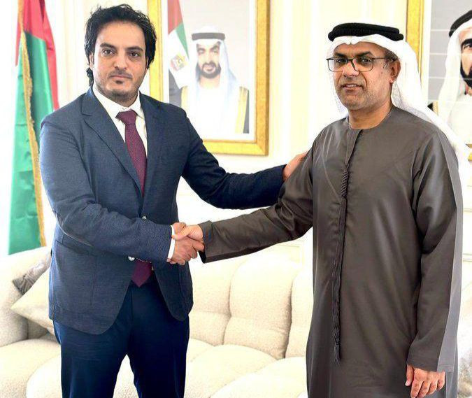 وزير الكهرباء يبحث مع السفير الإماراتي تعزيز التعاون المشترك في مجال الطاقة