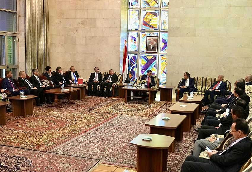 لقاء رئيس الوزراء مع السفراء العرب