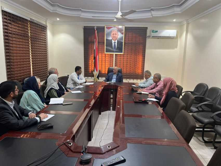 لقاء وزير المياه مع رئيس بعثة منظمة الهجرة الدولية في بلادنا