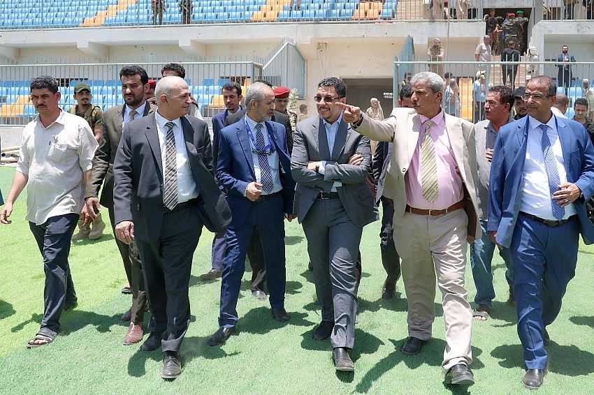زيارة رئيس الوزراء لملعب الشهيد معاوية بمحافظة لحج