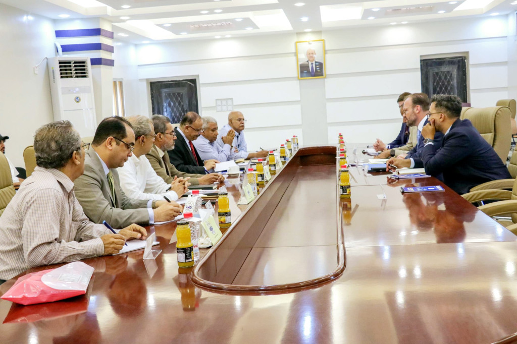 لقاء وزير النقل مع مسؤول أممي