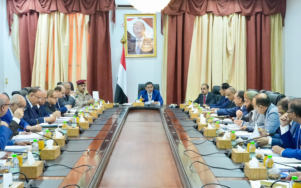 مجلس الوزراء يناقش الموضوعات المستجدة ويتداول عدداً من المقترحات لقيام الحكومة بواجباتها