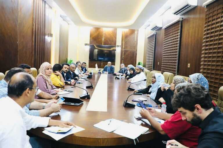اجتماع برئاسة وزير الصحة للجنة حدث الكوليرا