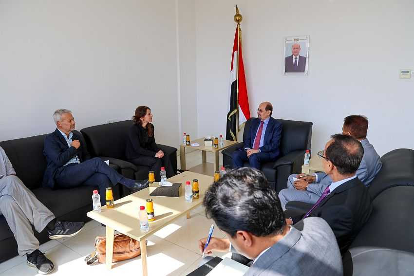 لقاء وزير الخارجية بالمبعوث النرويجي لدى بلادنا