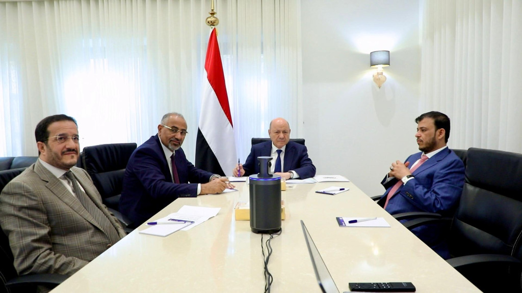 مجلس القيادة الرئاسي يناقش المستجدات الوطنية والإقليمية