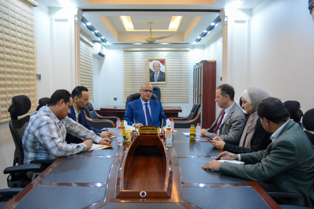 وزير التخطيط والتعاون الدولي يبحث مع الإيفاد تعزيز الشراكة في القطاع الزراعي