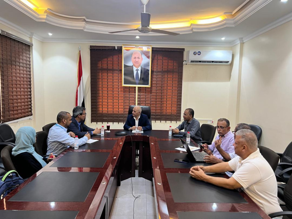 وزير المياه يوقع مع اليونيسيف على خطة العمل للمياه والإصحاح البيئي للعامين 2025-2026