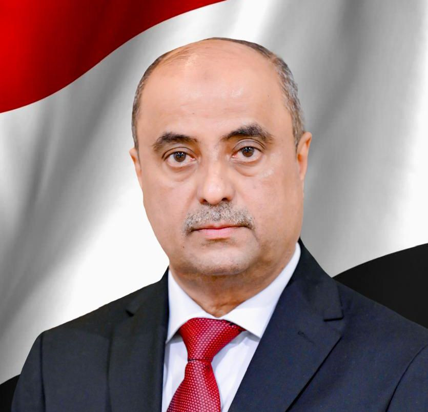 رئيس الوزراء يوجه بتنفيذ حملات رقابة ميدانية لضبط أسعار السلع بما يتناسب مع تحسن صرف العملة الوطنية
