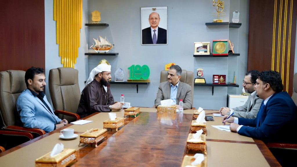 وزير الدولة محافظ عدن يؤكد دعم السلطة المحلية لخطط وتطلعات وزارة الأوقاف والإرشاد