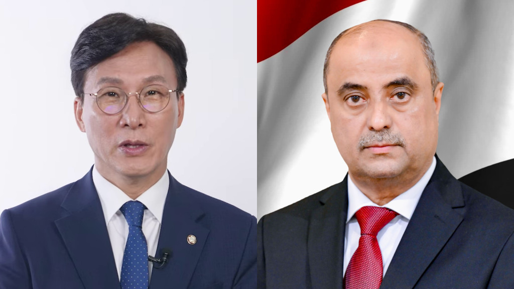 رئيس الوزراء يهنئ نظيره الكوري بمناسبة العيد الوطني