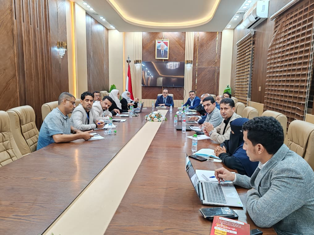 وزير الصحة يترأس اجتماعاً استثنائياً لمناقشة تداعيات فيروس "ماربورغ"