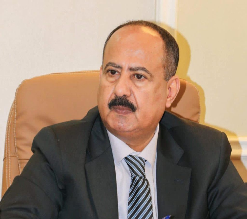 وزير النقل يوجه برفع الجاهزية والتنسيق بين الجهات المختصة في منفذ الوديعة لضمان استمرارية العمل