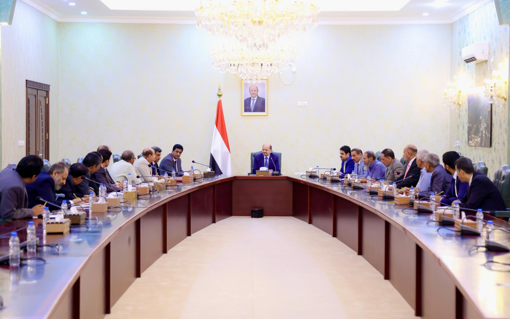 رئيس الوزراء يشدد على الدور التنسيقي الهام للأمانة العامة لرئاسة الوزراء