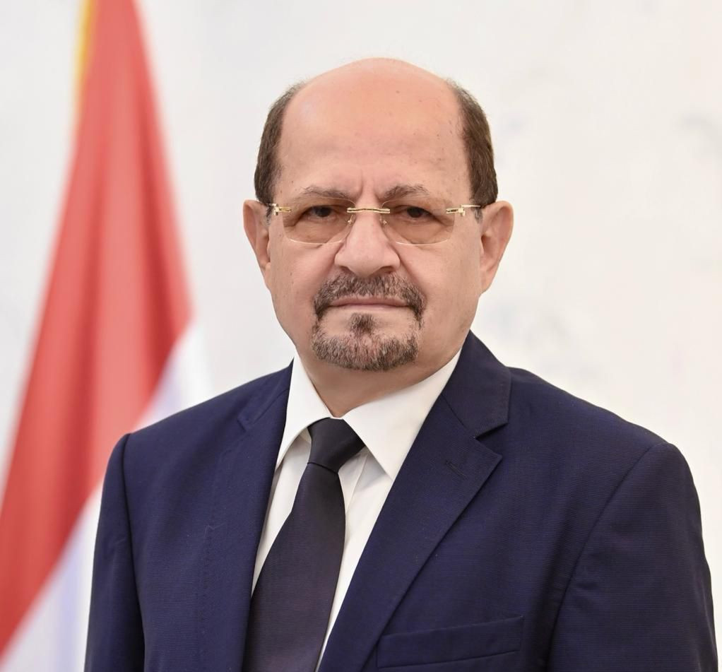 رئيس مجلس الوزراء وزير الخارجية وشؤون المغتربين د. شائع الزنداني