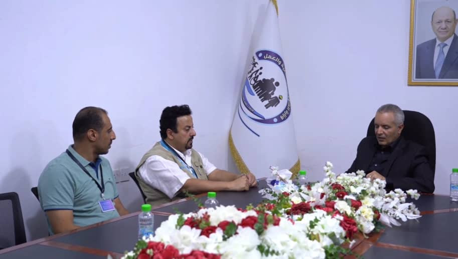 وزير الشؤون الاجتماعية يبحث مع الـ UNOPS تعزيز التعاون في المشاريع الاجتماعية والخدمية