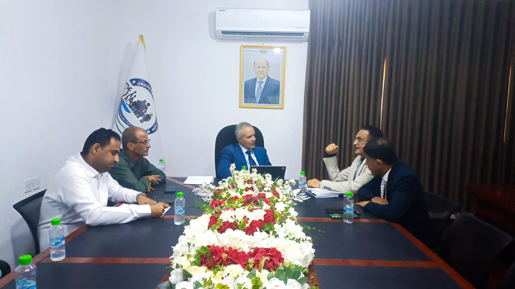 وزير الشؤون الاجتماعية يناقش إعداد خارطة طريق وطنية للحلول الدائمة للنازحين